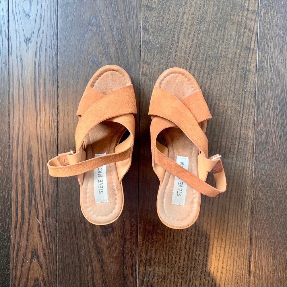 Steve Madden Brown Cross Wedges